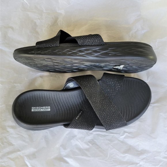 SKECHERS Black GoGa Mat On The Go 600 Slides Shoes 11 - Picture 2 of 4